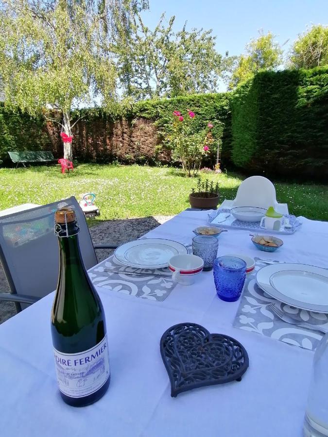 A La "Georgette" Et Son Jardin Avec Parking Apartamento Villers-sur-Mer Exterior foto
